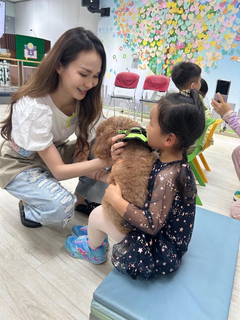 Animal Assisted Therapy session